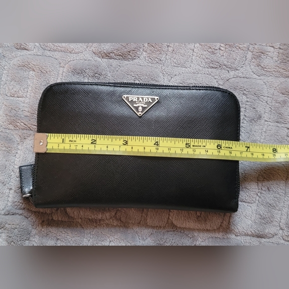 Authentic Prada Saffiano Leather Wallet - Picture 12 of 12